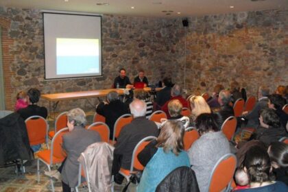 Assistents i ponent Xerrada Conflictes a l'Àfrica