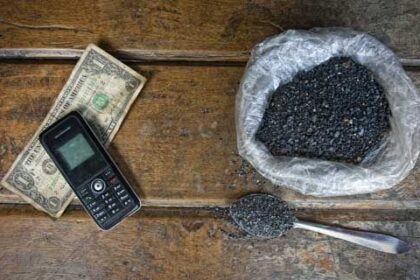 Coltan-mobils-diners