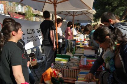 Top Manta St. Jordi amb el Cor de Caldes